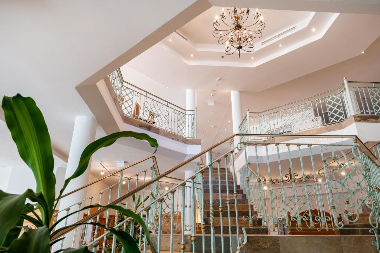 Hotel Thaneller Stadl Braeu Berwang Exterior foto