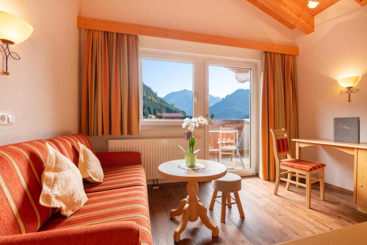 Hotel Thaneller Stadl Braeu Berwang Exterior foto