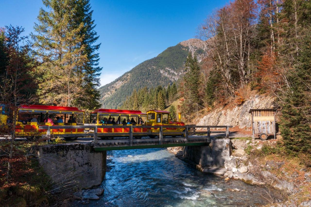 Hotel Thaneller Stadl Braeu Berwang Exterior foto