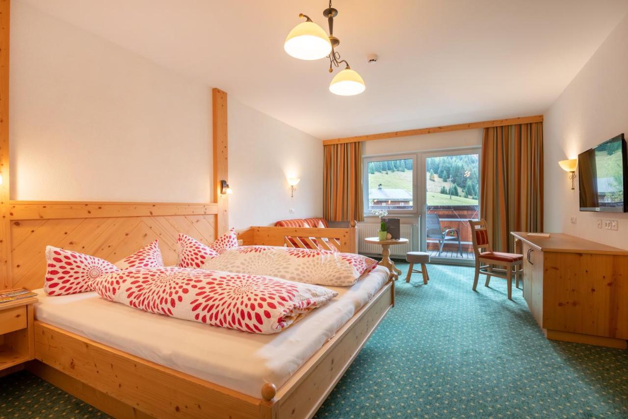 Hotel Thaneller Stadl Braeu Berwang Exterior foto